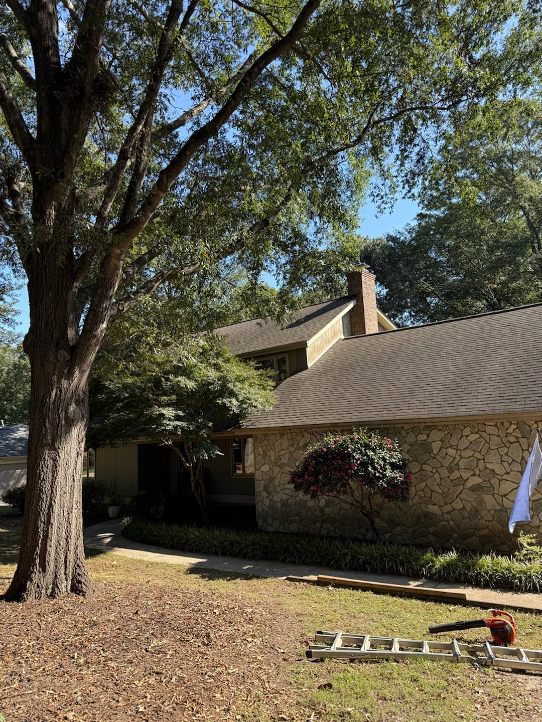 Gutter Tightening and Gutter Cleaning in Greenville, SC  